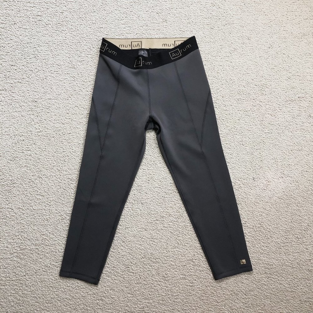NWT Aurum Mid-Rise Gray Leggings